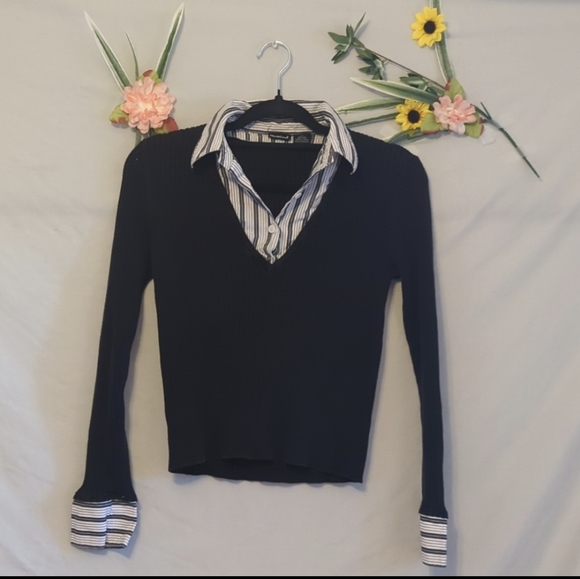 Sophisticated Black & White North Crest long sleeve shirt - Picture 1 of 5